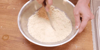 
            Как приготовить песочное тесто 3 разными способами        