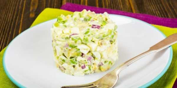 
            12 ярких салатов с авокадо для тех, кто любит вкусно поесть        