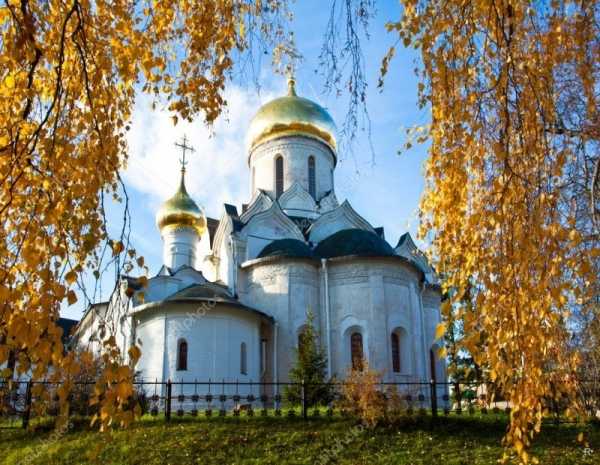 Какие приметы и обряды актуальны на Казанскую Осеннюю 4 ноября 2021 года для незамужних девушек, чтобы обрести любовь