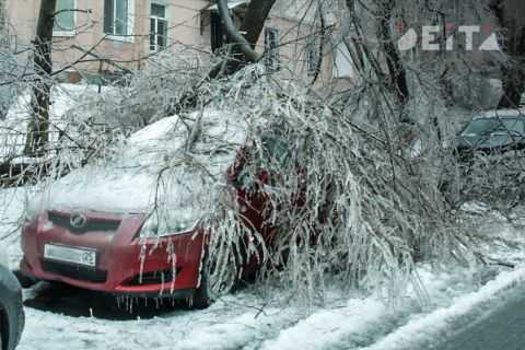 Эксперты поделились эффективными способами отогреть автомобиль зимой