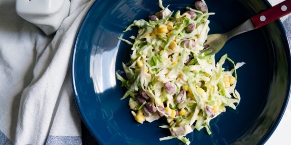 
            10 вкусных салатов с фасолью, которые хочется готовить снова и снова        